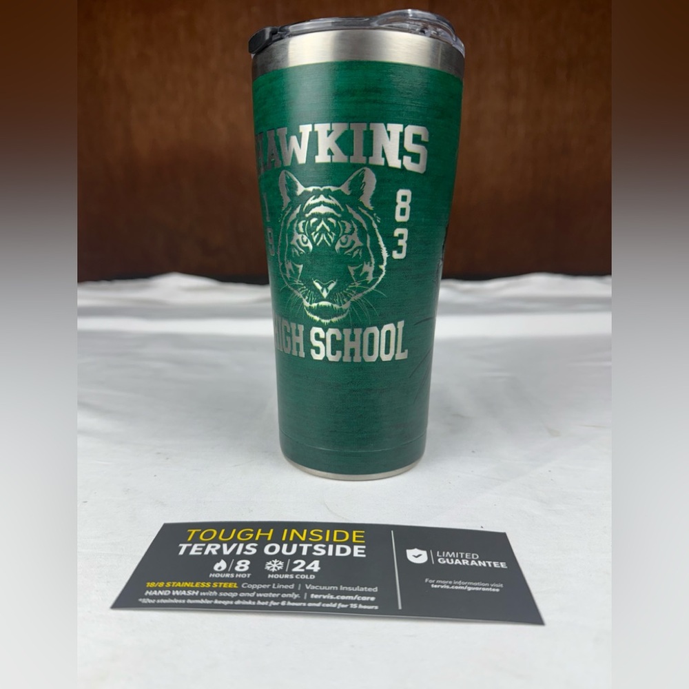 STRANGER THINGS TERVIS Insulated Tumbler Hawkins High School 1983 20oz, NWT